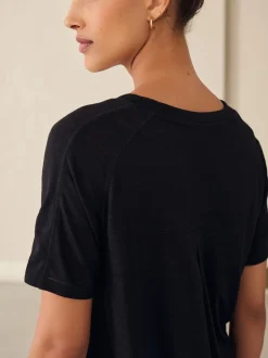 Next Noir - T-shirt léger à manches courtes Col rond Active Outlet