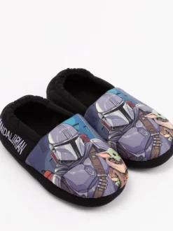 Vanilla Underground - Chaussons d’hiver Noir Mandalorian Online