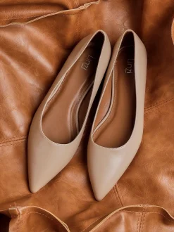 Linzi Nude - Orian Ballet à bout pointu Chaussures plates