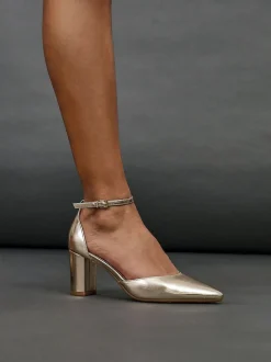 Linzi - Leona Closed Back Court Block talons Or Clearance