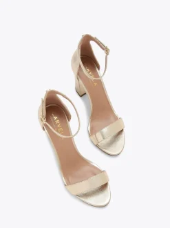 Carvela Or - Sandales Capo à talon carré Clearance