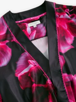 B by Ted Baker Peignoir violet vif en satin fleuri Clearance