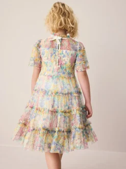 Laura Ashley Robe smockée à volants Discount