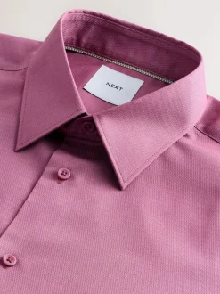 Next - Ajustement régulier - Chemise élégante texturée facile d’entretien à poignets simples Rose poudré Discount