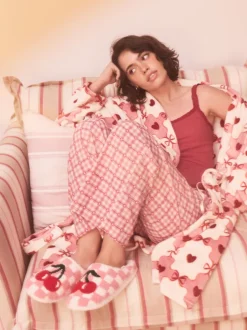 Next Rose/rouge - Chaussons mules à carreaux cerise Online