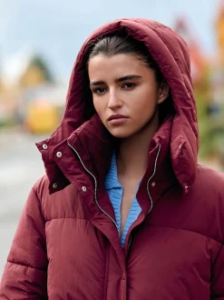 Next Rouge - Manteau long rembourré imperméable Outlet