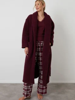 Threadbare Rouge - Peignoir douillet en imitation peau de mouton