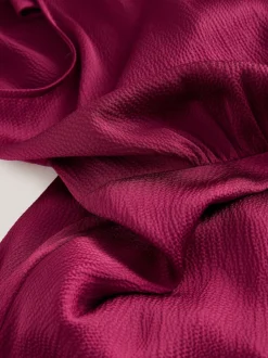 Next - Texture Satin Licol Sans manches Mi-long Robe Rouge bordeaux Hot