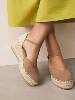 Next sable - Espadrilles à plateforme fermée et à bout compensé Outlet