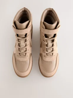 Next Taupe (Taupe) - Baskets compensées à lacets Forever Comfort® Best