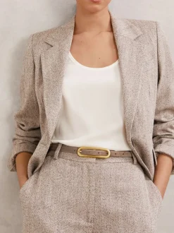 Reiss Taupe (Taupe) - Ceinture fine en cuir avec boucle allongée Chaya Online