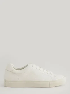 Next - Baskets minimalistes Terrain blanc Clearance