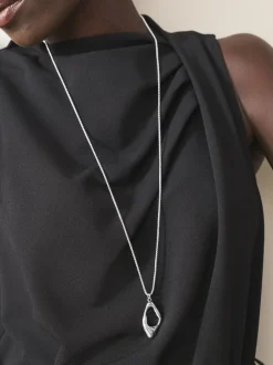 Next Tonalité argentée - Collier long avec pendentif Hot