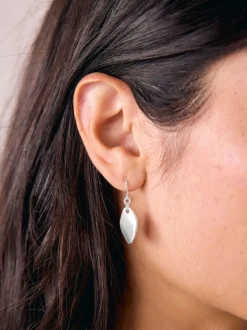 Next Tonalité argentée - Pendants d'oreilles pétales