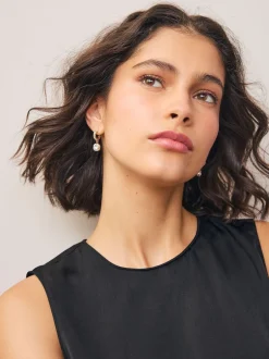 Next Tonalité d'or - Boucles d’oreilles créoles pavées en pierre carrée Best