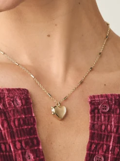 Next Tonalité d'or - Collier à médaillon cœur Outlet