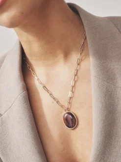 Next Tonalité d'or - Collier chaîne trombone en résine Best