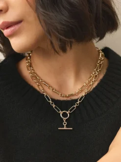 Next Tonalité d'or - Collier multicouche avec chaîne à barre en T
