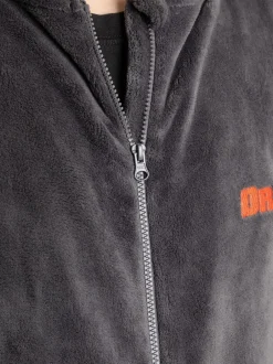 Vanilla Underground Comment former votre vêtement de dragon sans dents de dragon Sale