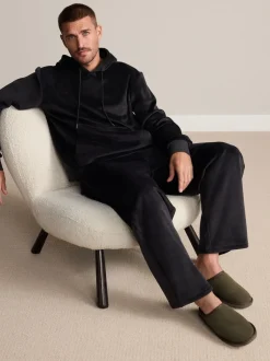 Next Vert kaki - Chaussons mules en daim doublés de fausse fourrure Signature Sale