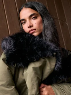 Next Vert kaki - Parka avec bordure contrastée en fausse fourrure Best