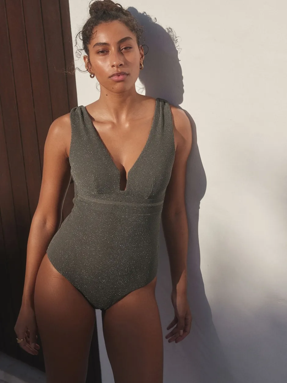 Next - Maillot de bain plongeant et galbant avec contrôle du ventre Vert kaki pailleté Online
