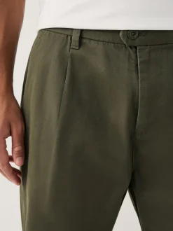 Next Vert olive - Pantalons chinos extensibles plissés simples Clearance