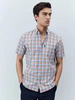 Next - Chemise Oxford Easy Iron boutonnée à manches courtes Vichy bleu/rouge New