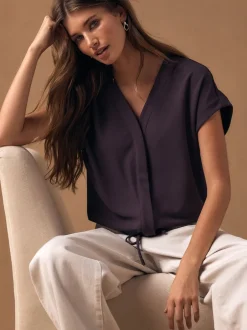 Next Violet prune - Haut à col en V à manches courtes ceinturé à la taille Online