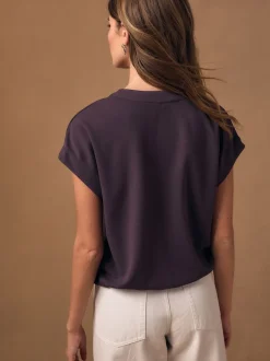 Next Violet prune - Haut à col en V à manches courtes ceinturé à la taille Online